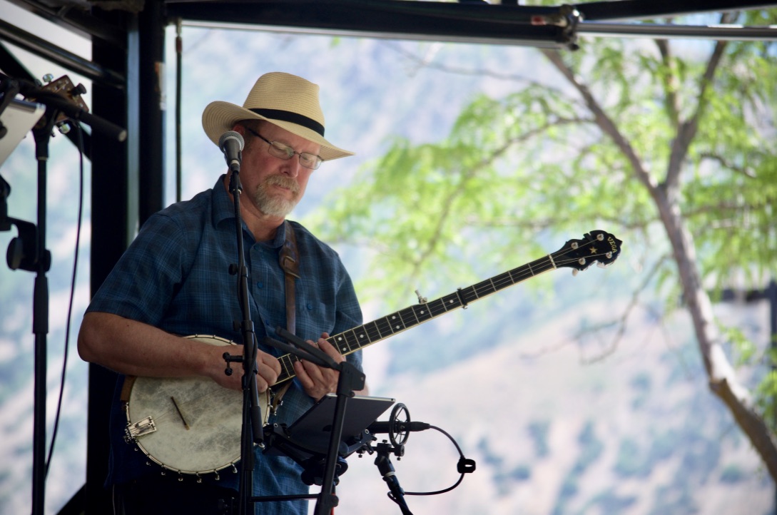 <i>Blue Sage Band</i><i>Barn Dance</i>